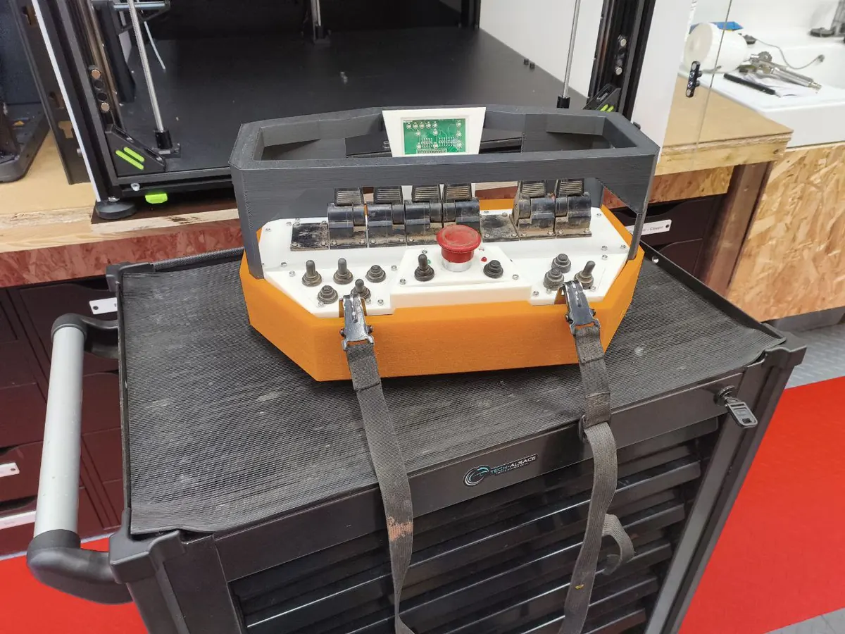Console de grue reconstruite (phase 2)